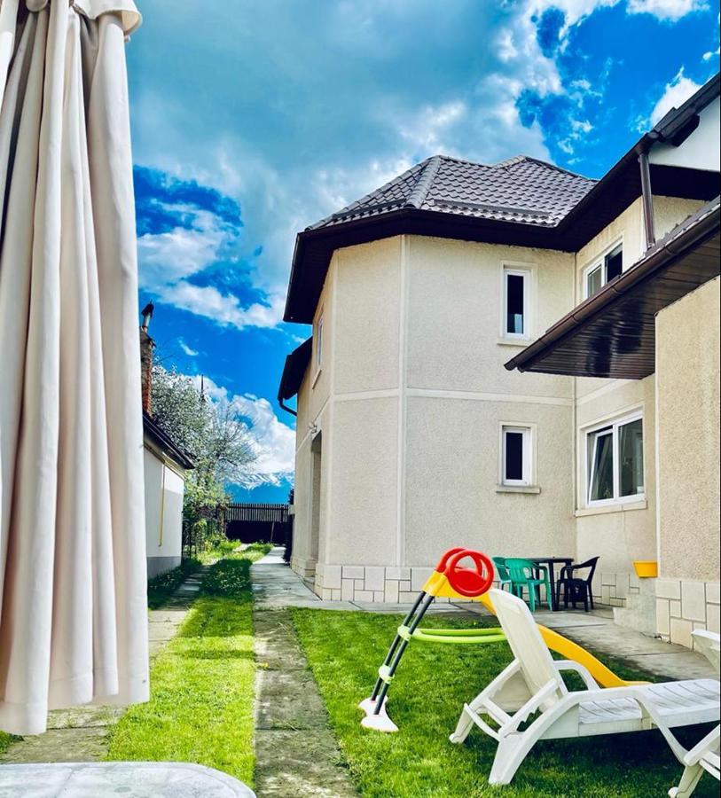 Casa Bunicilor Villa Colonia Sase Martie Bagian luar foto
